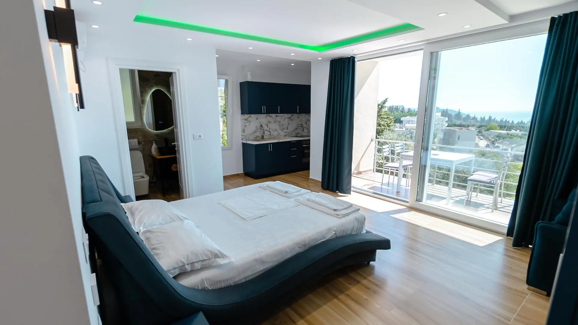 Kotarja Apartments Dhërmi Apartahotel