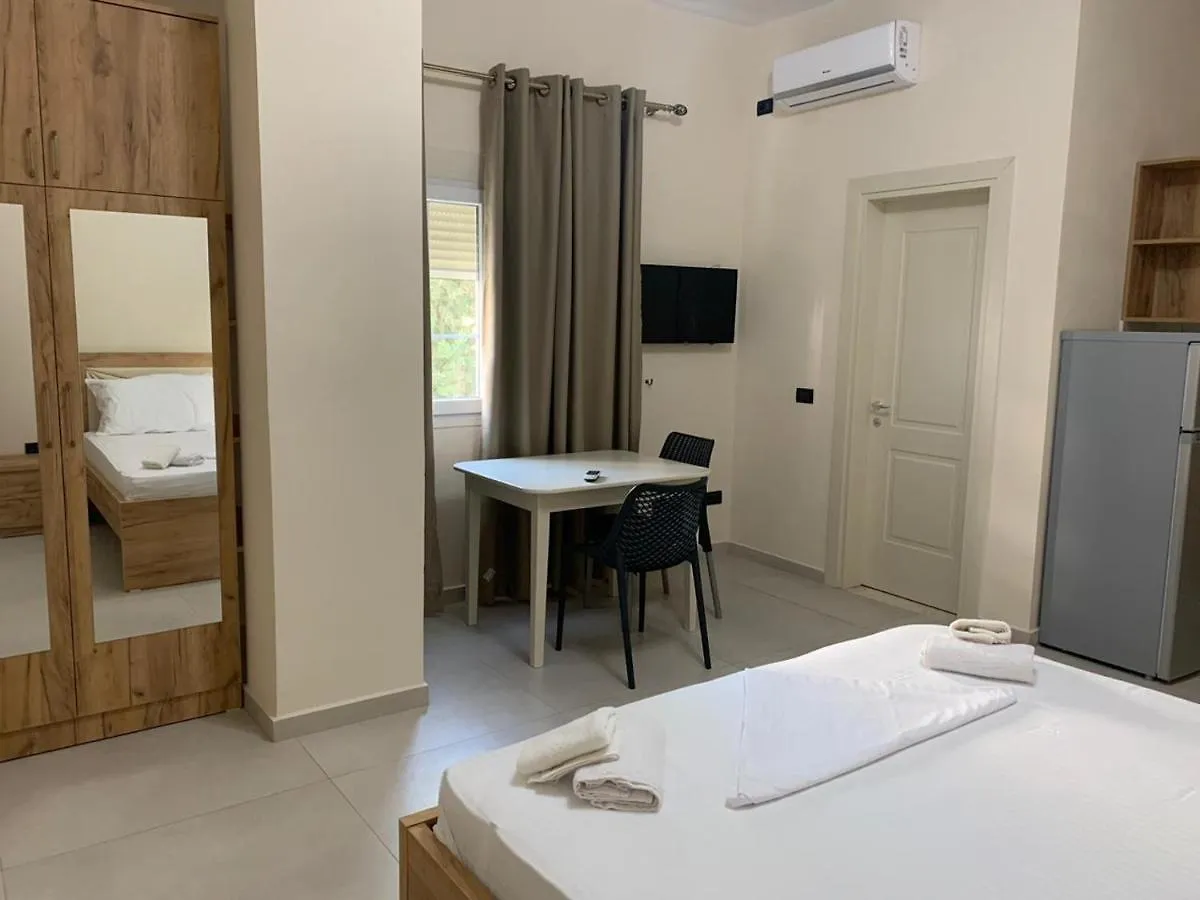 Kotarja Apartments Dhermi Aparthotel